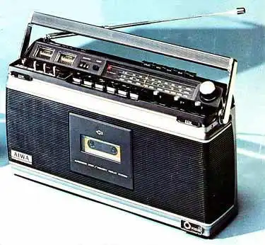 Старые бумбоксы:) Ностальгия...