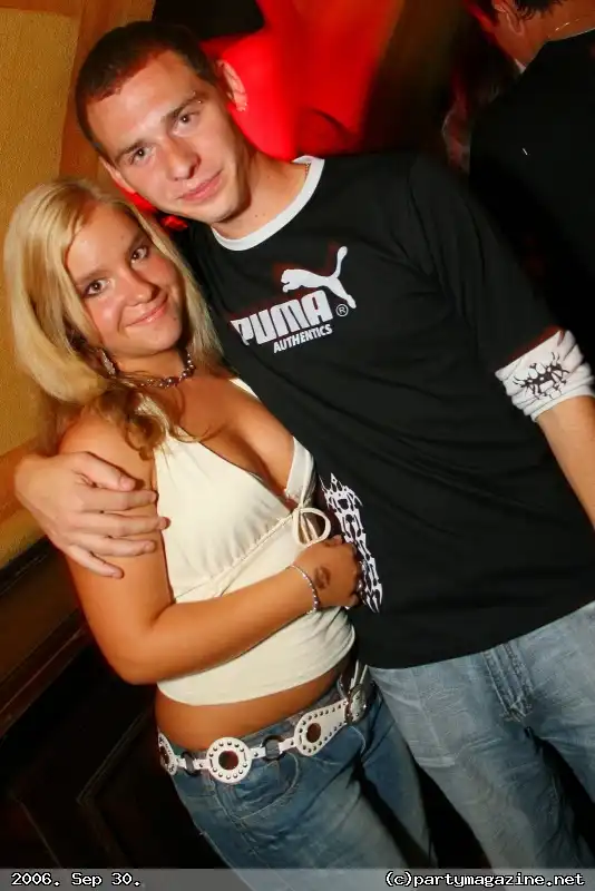 Амереканскии суденты и их вечеринка