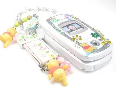 Гламурные мобилки для девочек