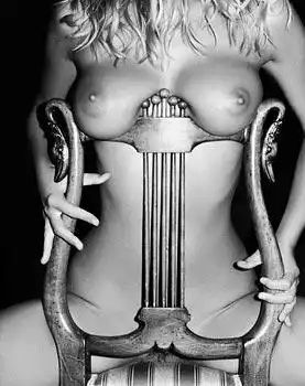 Чёрно-белое