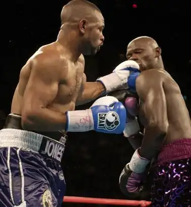 Победные фото Великого Боксера:)