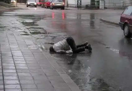Пьяный сон в самых неожиданных местах