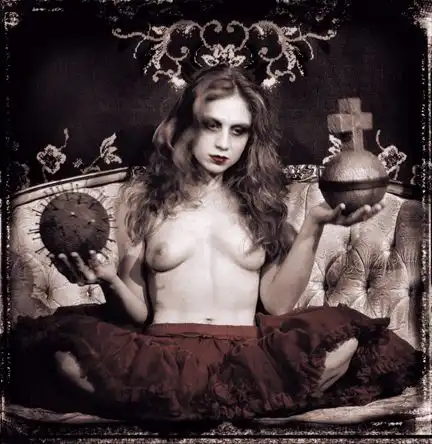 ohn Santerineross (Bleak Art) 18+