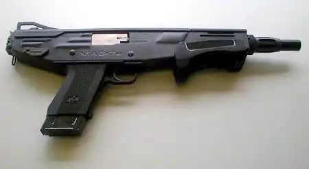 Самозарядный дробовик MAG-7 (ЮАР)
