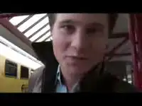 Голландский хакер. На жд вокзале