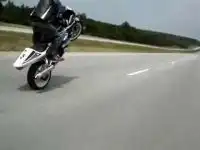 Этому байкеру второе колесо не нужно