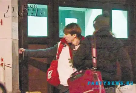 Алексей Ягудин переехал жить к Савельевой