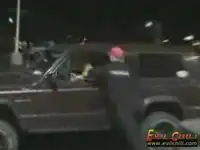 Вырубили прямо за рулем.