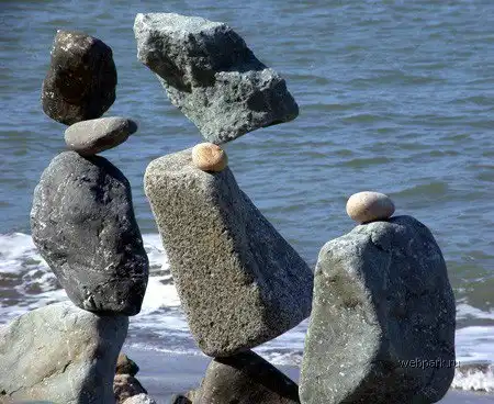 Застывшие камни (22 фото)