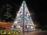 Елка для ценителей пак-мена.