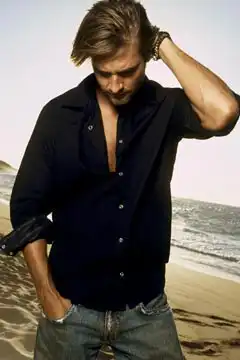 Джош Холловэй (Остаться в живых)