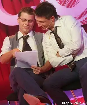 Еще один пост с рожами резидентов Comedy =)