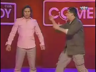 Стивин Сигал и лифтёр