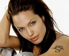 Тату Анджелины Джоли