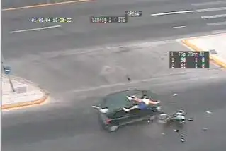 Вот это да!! парень в рубашке родился..