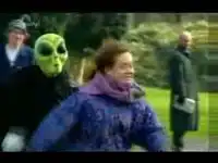 Розыгрыш -- инопланетяне в кустах