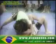 Разнополые подпольные бои в Бразилии