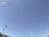 Приземлялился в гольф-кар