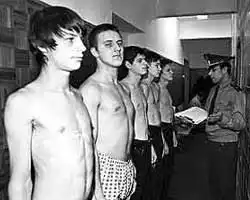 Кто сейчас хочет идти в армию?