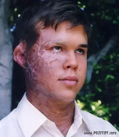 Замечательный грим.