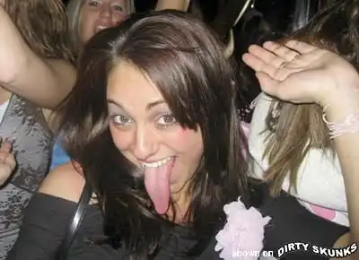 Языкатые леди