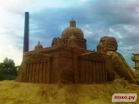 Скульптуры из песка
