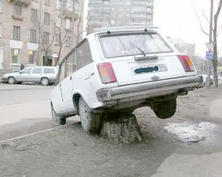 Самые смешные аварии и парковки :)