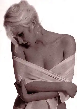 Рената Литвинова