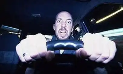 Что будет, если объединить пьяного за рулем и подземный переход