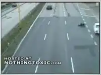 Автомобиль подрезал мотоциклиста