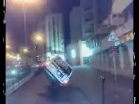 Хорошо едет