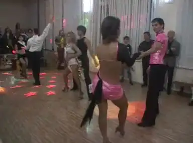 Хастл: В чем танцевать?