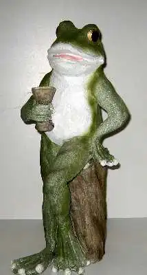 Забавные скульптурки лягушек почему-то у меня со сказкой сассоциировались...