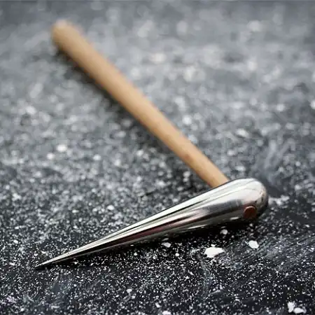 Разбей лампу и выпусти свет...