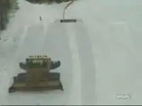 Опасный прыжок сноубордиста
