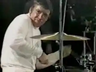 Соло на ударных Buddy Rich. Супер!