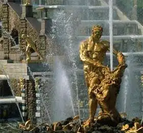 Фонтаны Петергофа скоро "засохнут"?