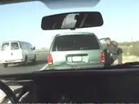 Коп растерялся. Это был явно не его день ))