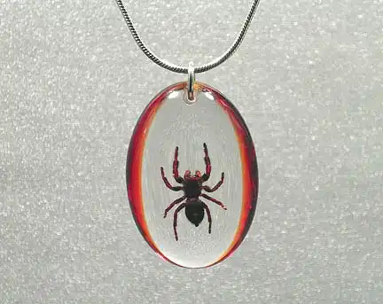 Оригинальные амулеты