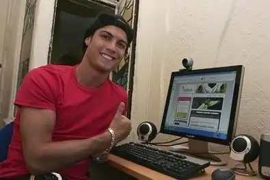 Cristiano Ronaldo-7(