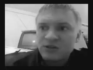 Опасно быть ночным охранником...