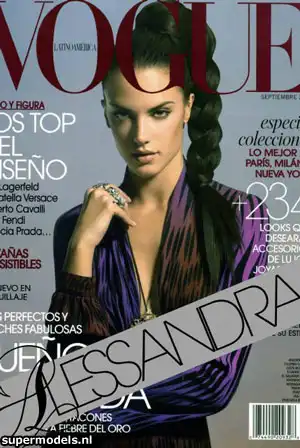 Алессандра Амброзио