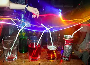 Спасти молодежь от коктейлей