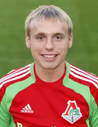 Денис  Глушаков