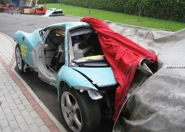 Шпионские фото: Ferrari F458 Italia после краш-теста