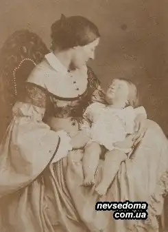 Странная традиция........