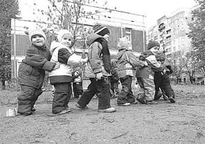 Нельзя оставлять детей без детсада...