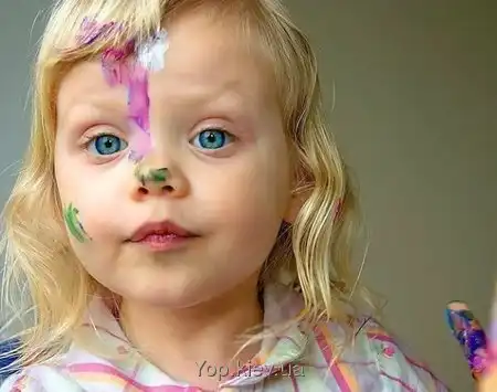 Дети в цвете.