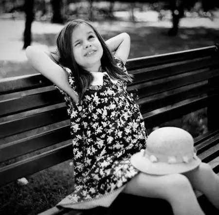 Черное и белое