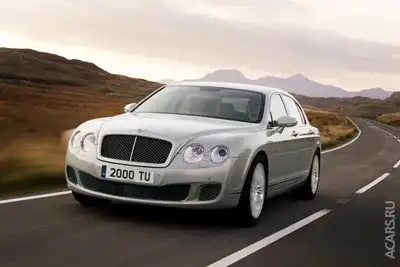 Седан Bentley Continental Flying Spur обновился и получил 600-сильную версию